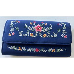 Women's Vintage 1950's Blue Clutch Blue Floral Hand Embroidered 7.5x4 Retro Boho
